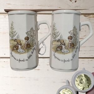 Vintage Holly Hobby Salt & Pepper Shaker Set With Original Stickers.